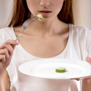 Anoressia | Mentecomportamento | Associazione di psicoterapeuti cognitivo-comportamentali